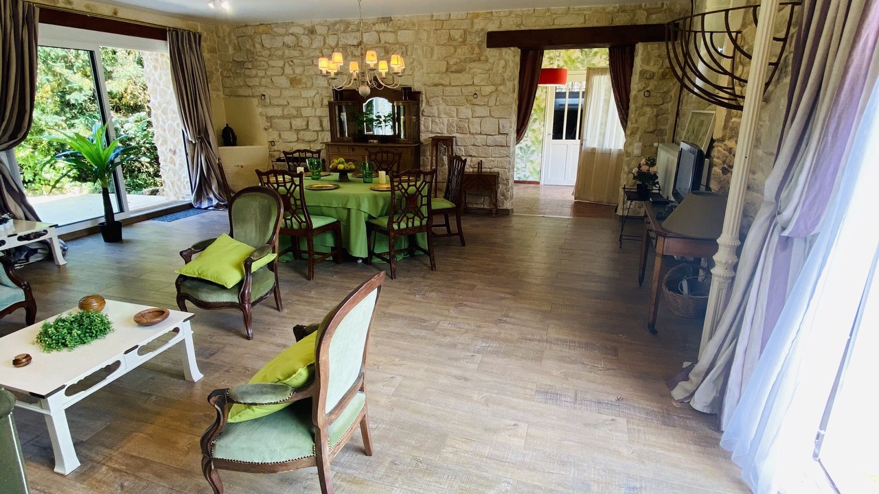 Photo of Others in Vineuil-Saint-Firmin