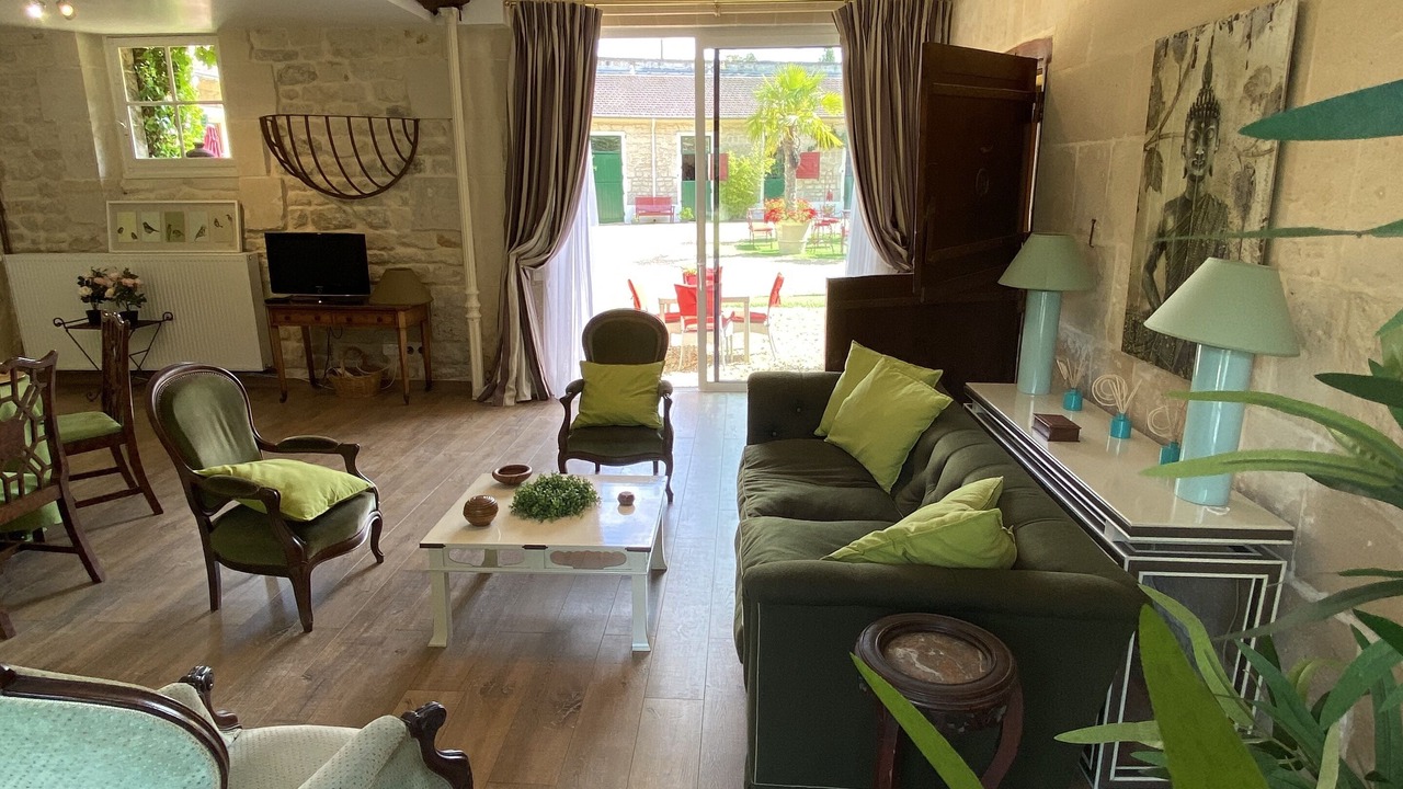 Photo of Livingroom in Vineuil-Saint-Firmin