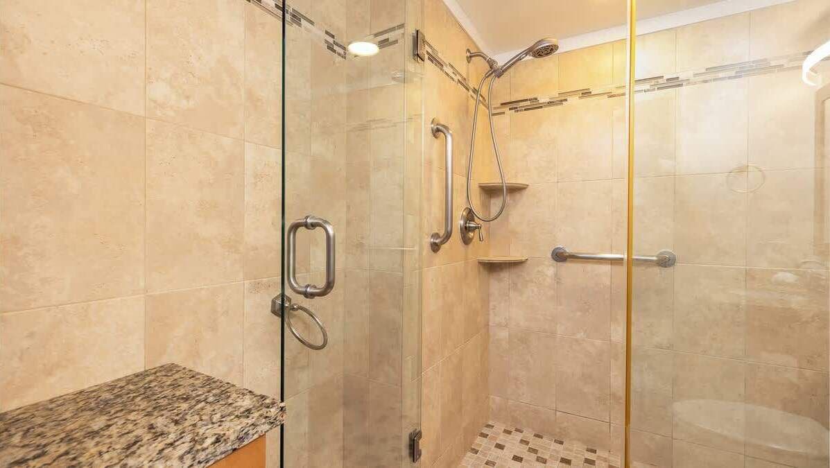Photo of Bathroom in Tavernier