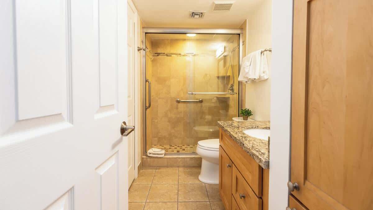Photo of Bathroom in Tavernier