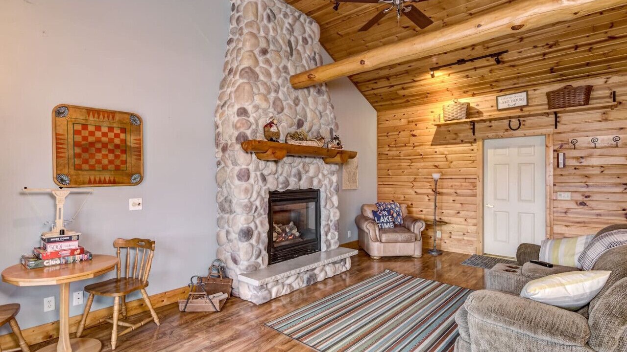 Photo of Bedroom in Seymour