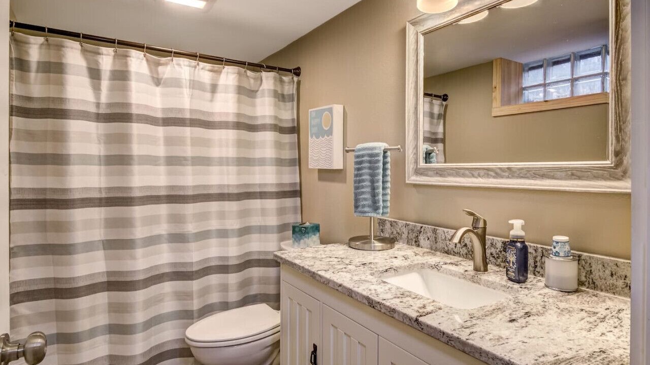 Photo of Bathroom in Seymour