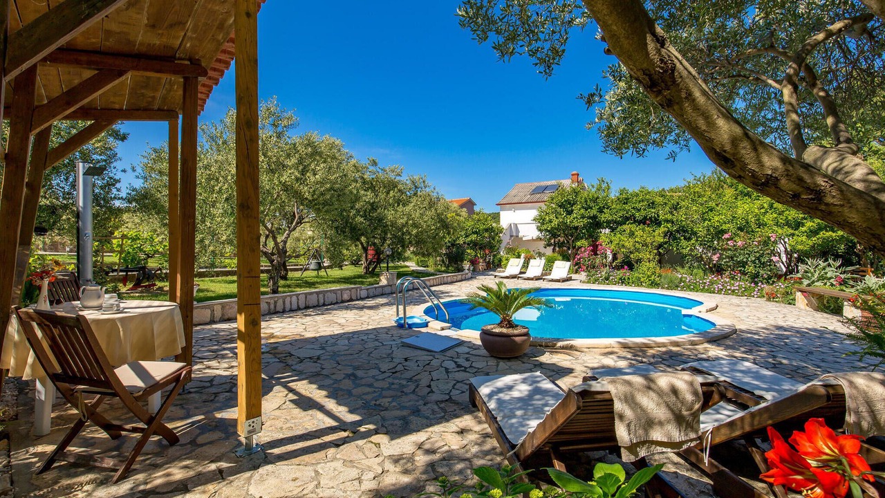 Photo of Outdoor in Mundanije