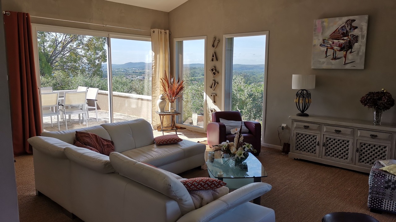 Photo of Livingroom in Vezenobres
