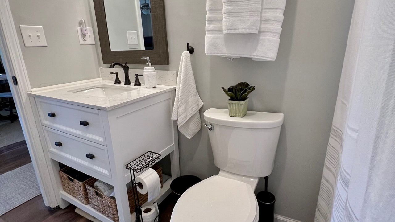 Photo of Bathroom in Henry