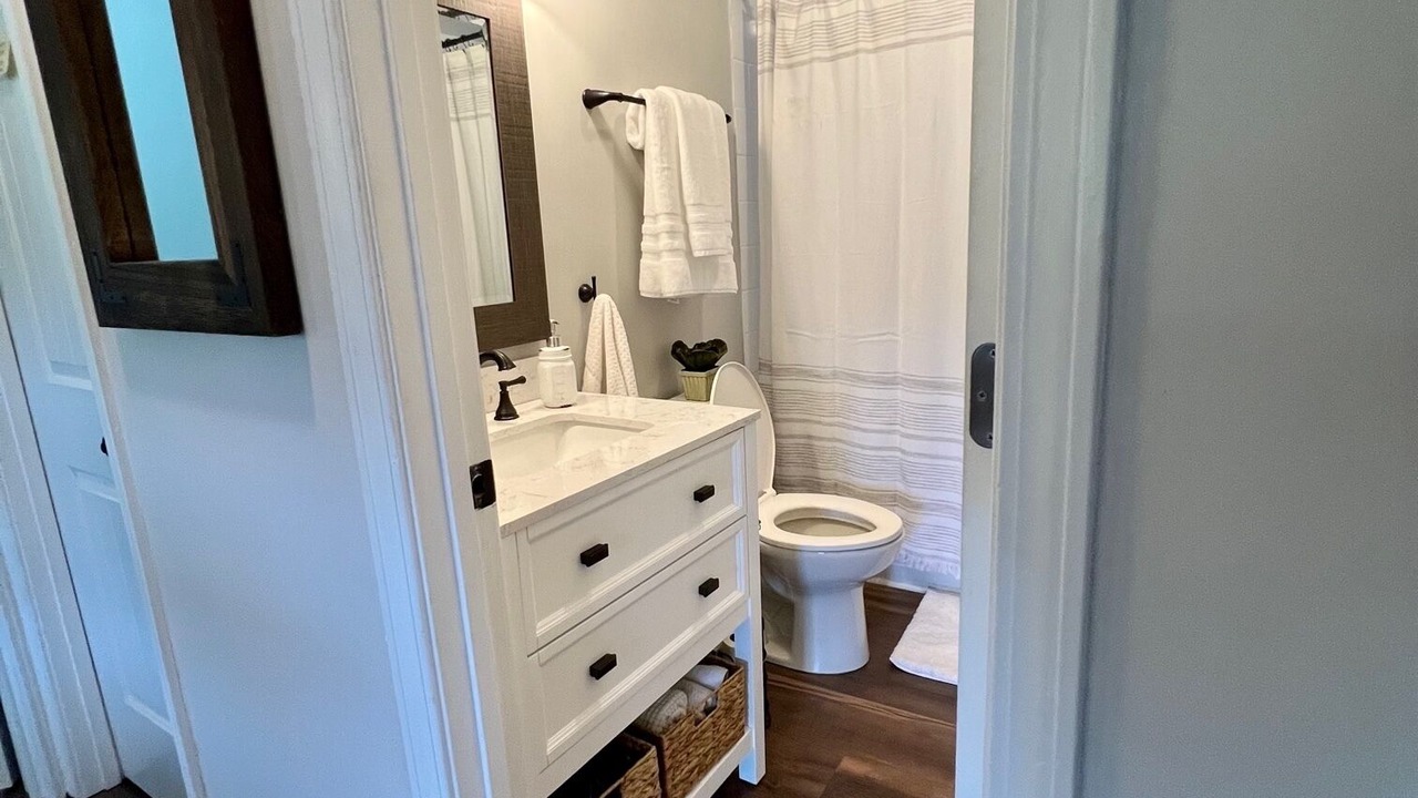 Photo of Bathroom in Henry