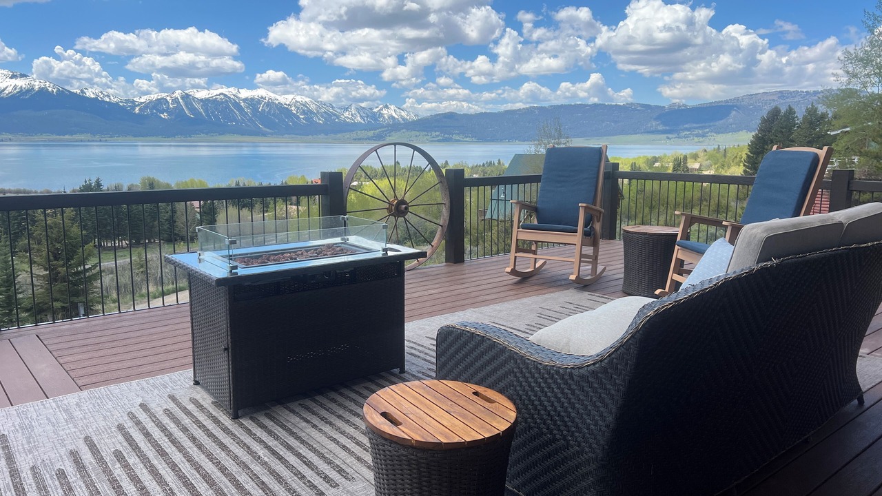 Photo of Patio Balcony in Island Park
