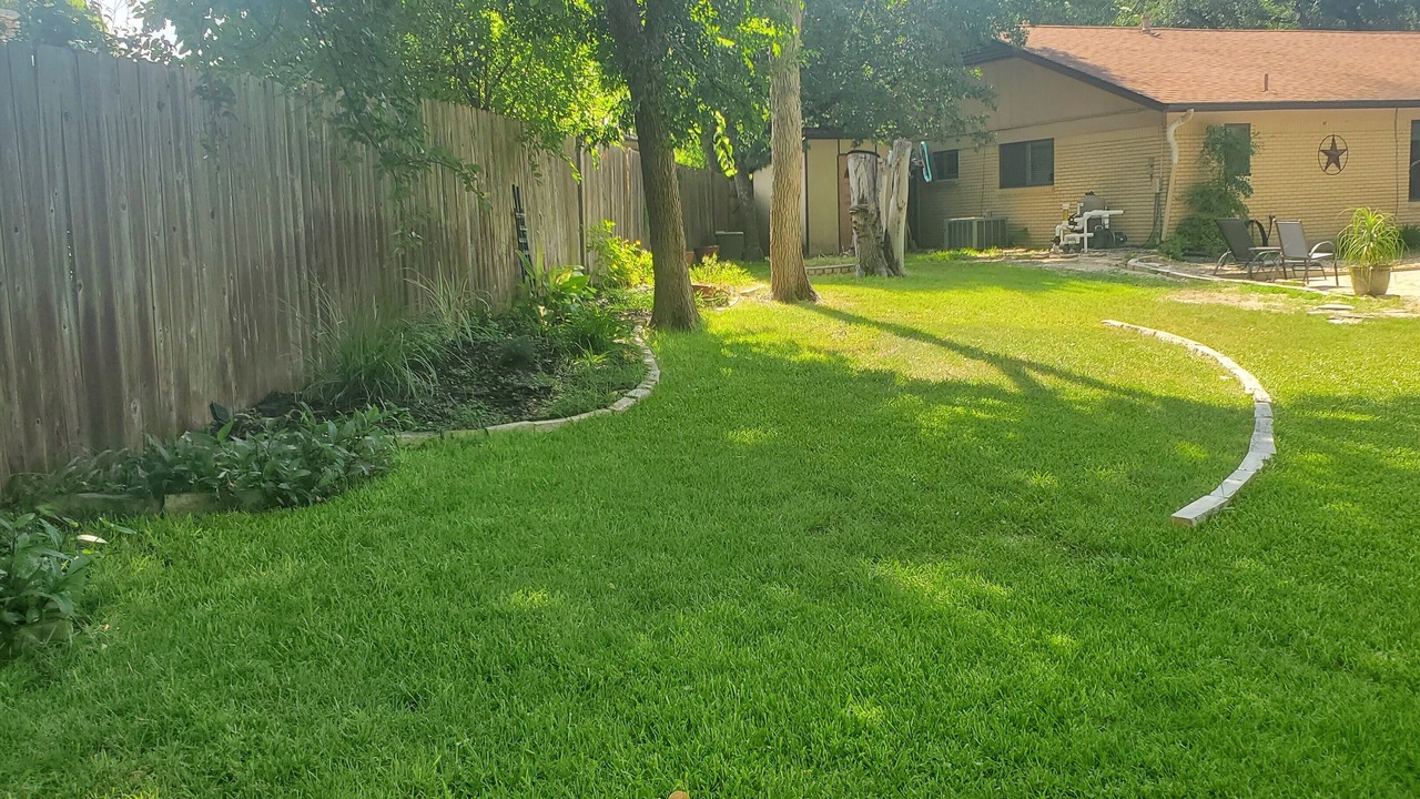 Photo of Outdoor in University Hills and Windsor Park