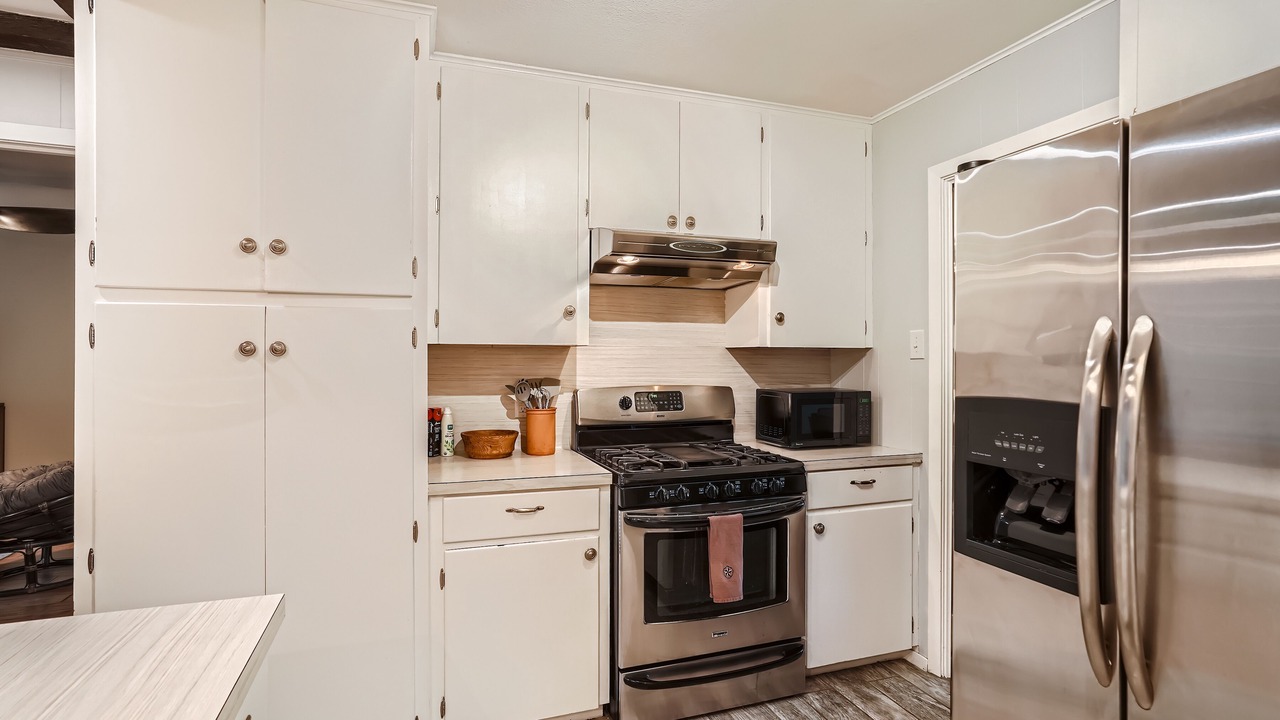 Photo of Kitchen in University Hills and Windsor Park