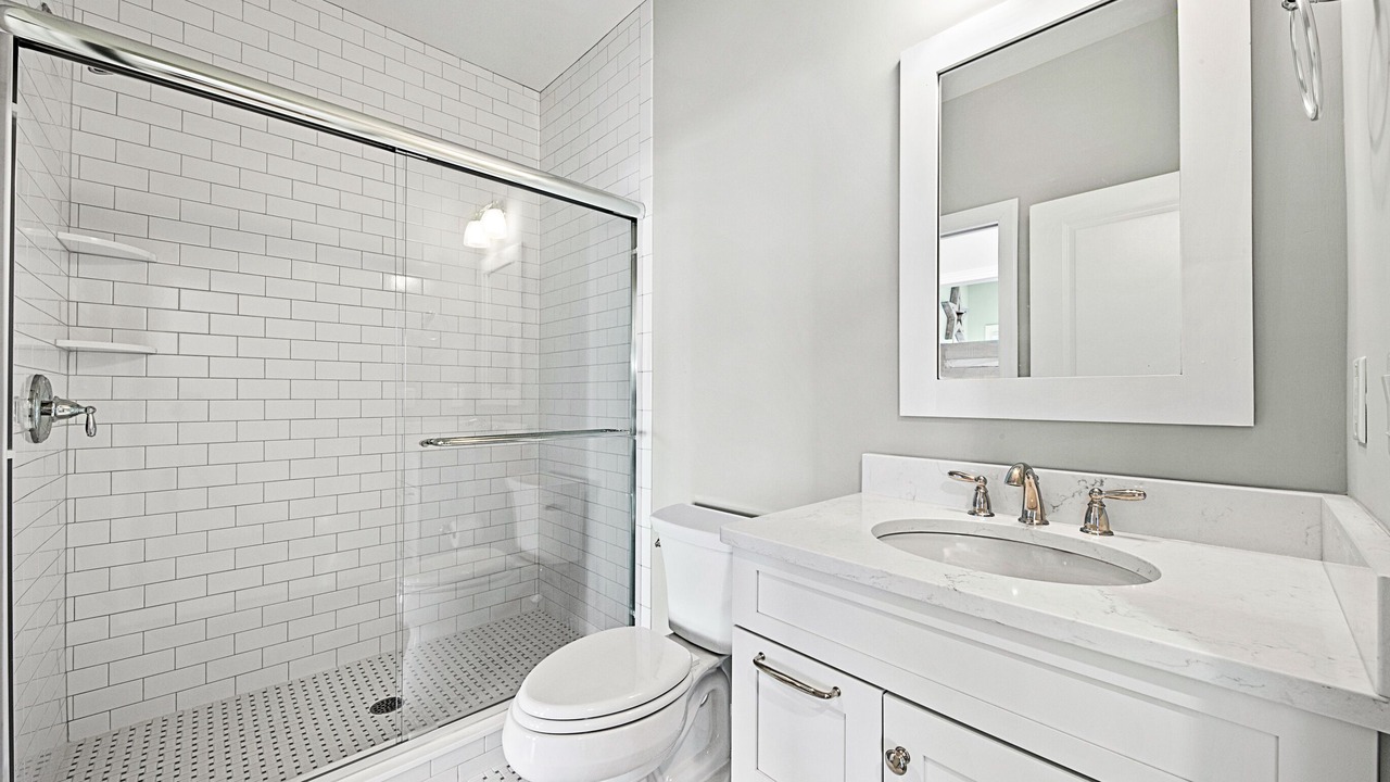 Photo of Bathroom in South Beach Haven