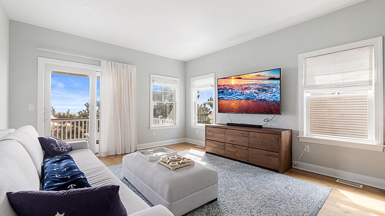 Photo of Livingroom in South Beach Haven