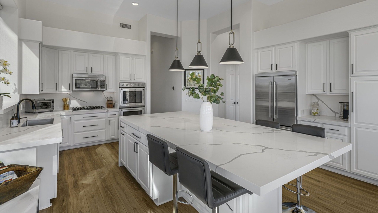 Photo of Kitchen in Legend Trail