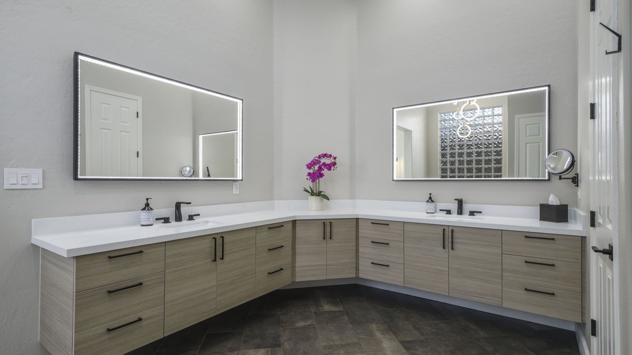 Photo of Bathroom in Legend Trail