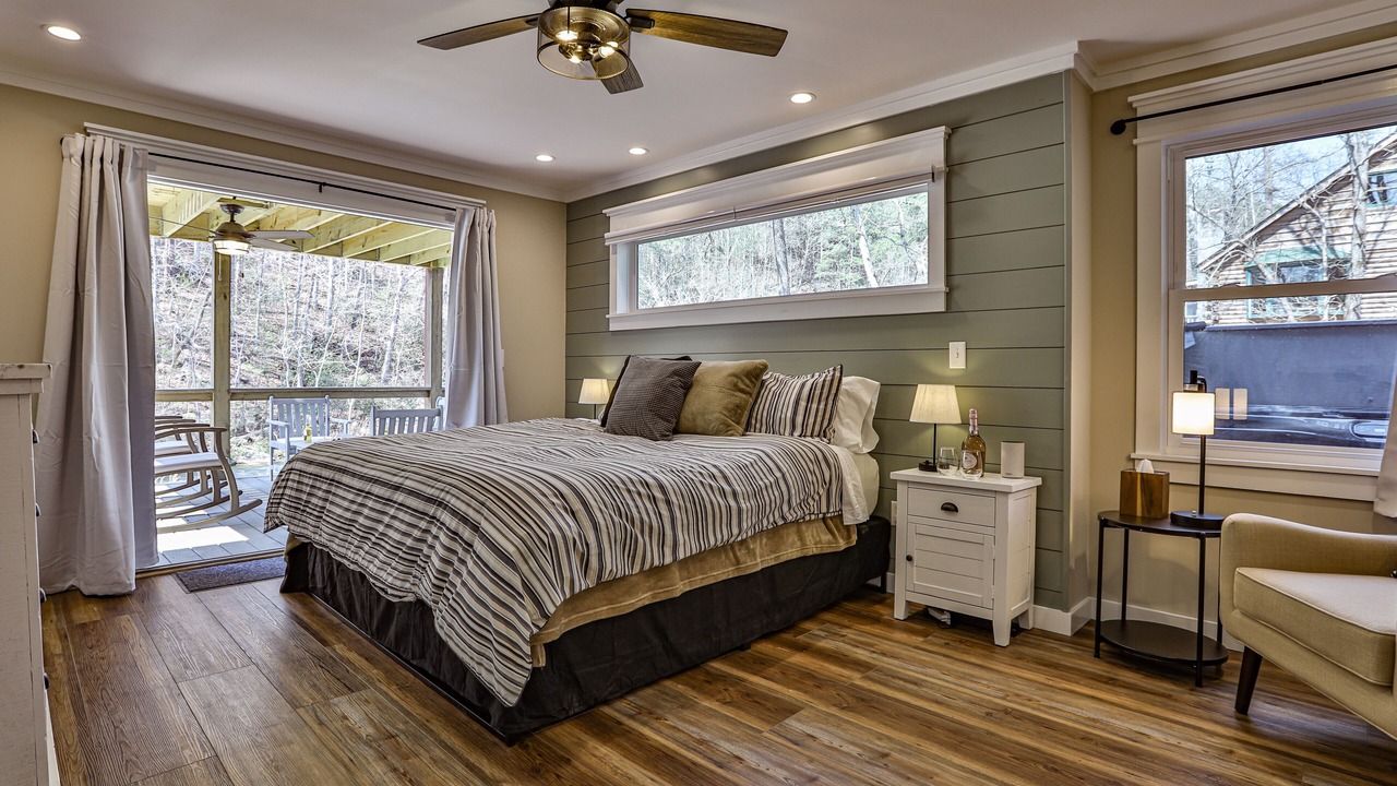 Photo of Bedroom in Ellijay