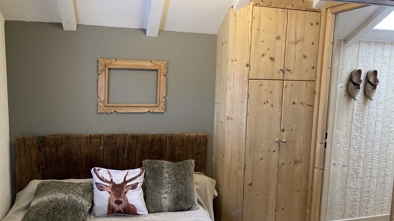 Photo of Bedroom in Viel-Alpe