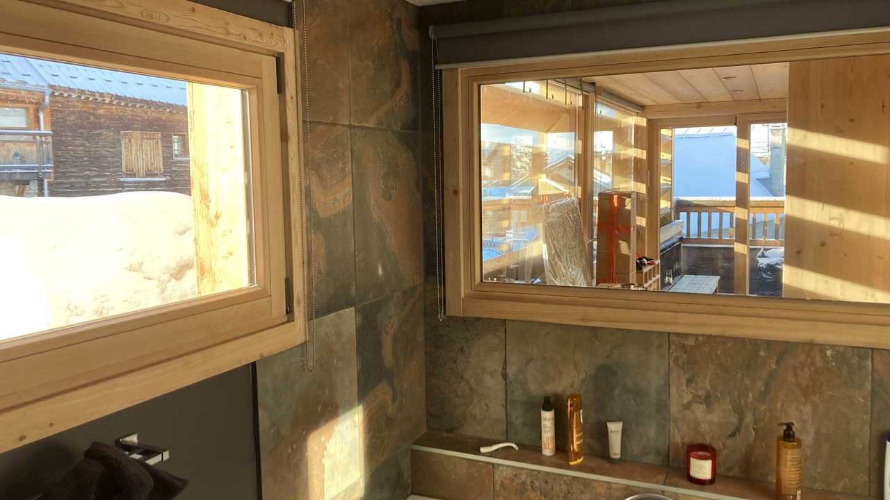 Photo of Bathroom in Viel-Alpe