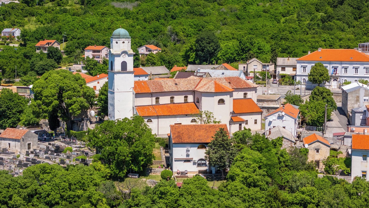 Photo of Outdoor in Bribir