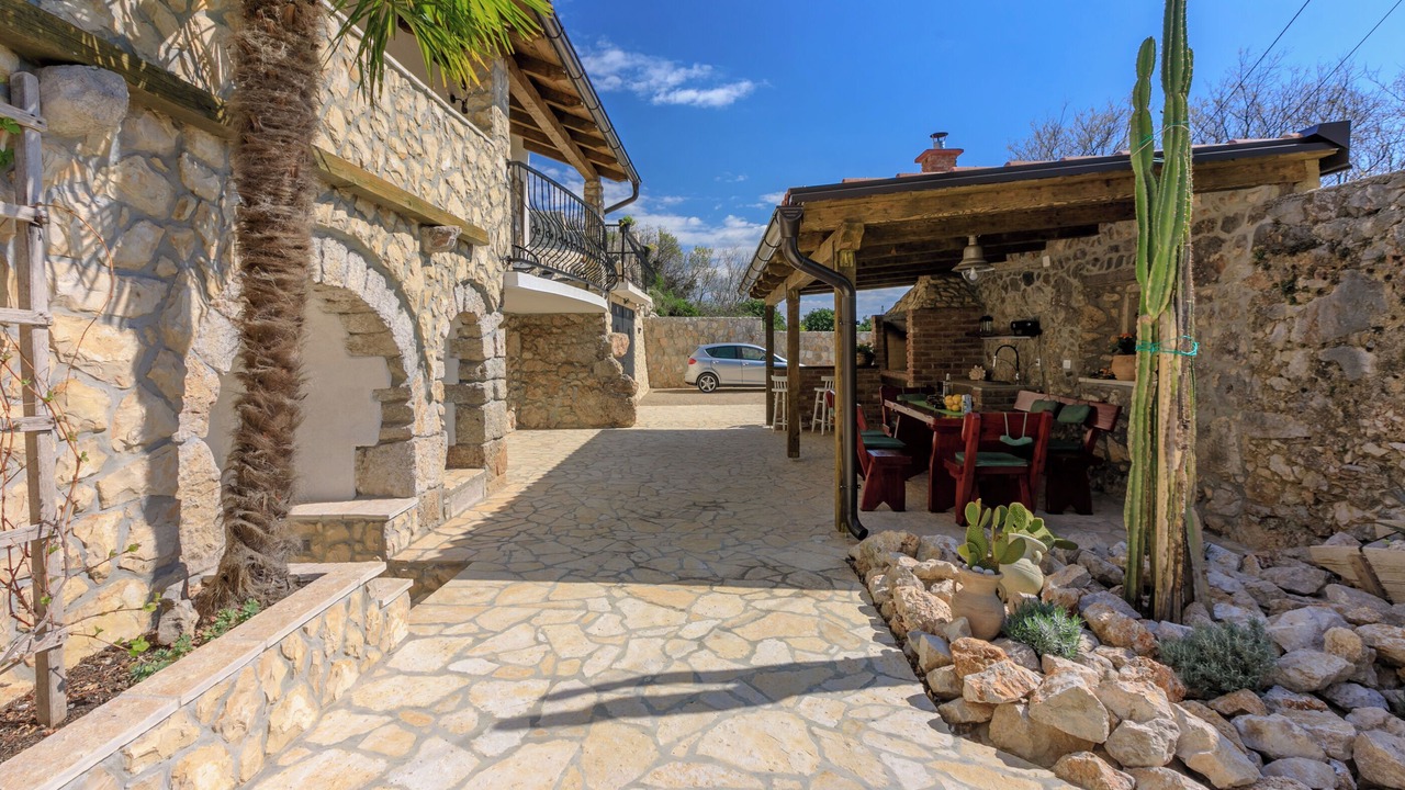Photo of Outdoor in Bribir