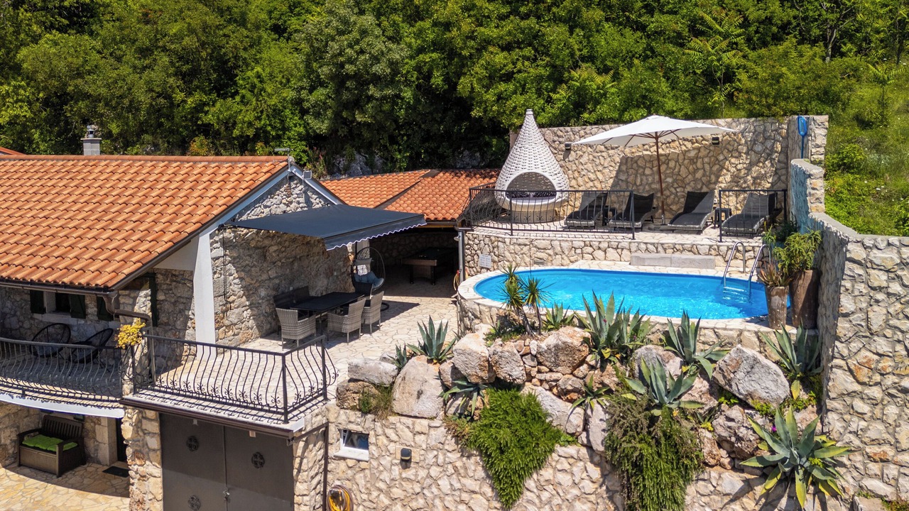 Photo of Outdoor in Bribir