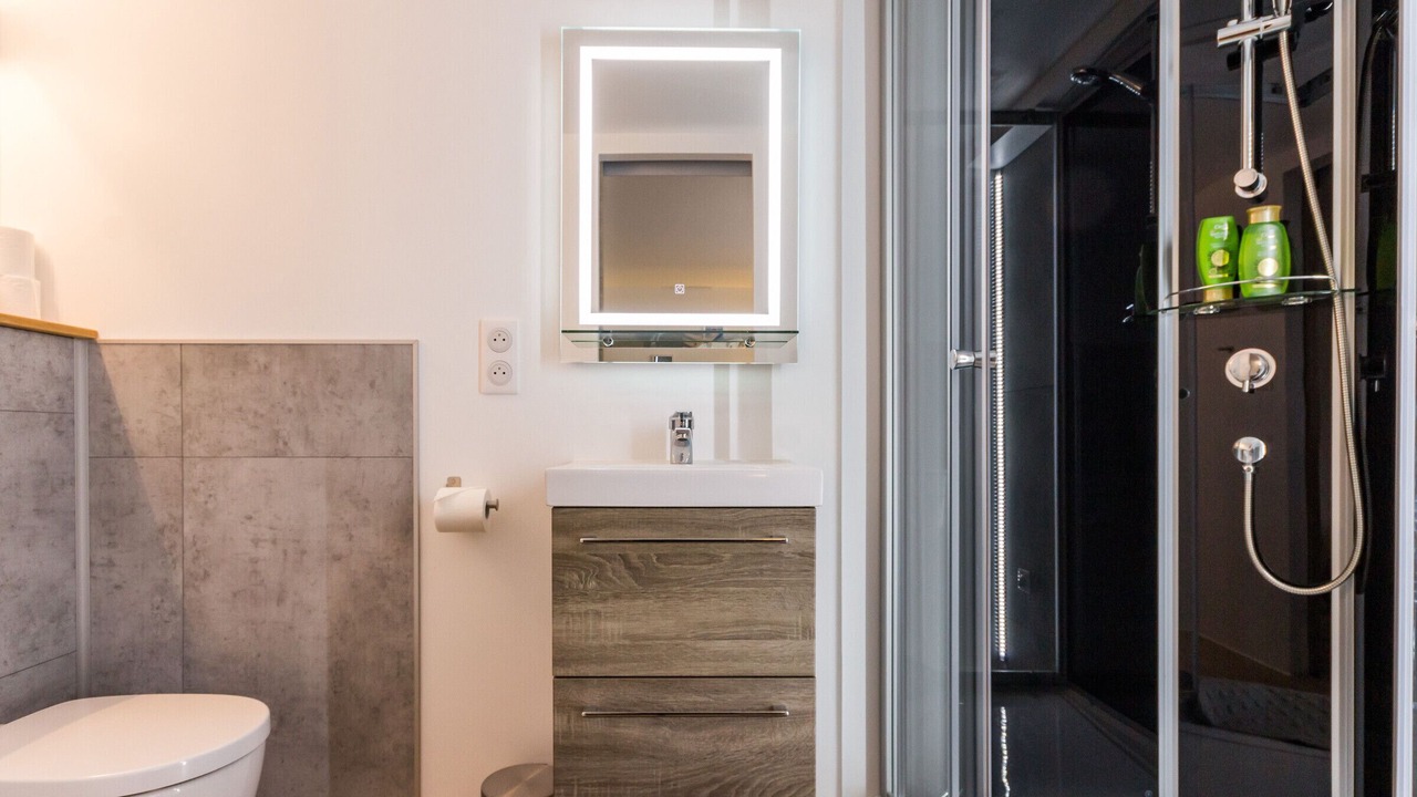 Photo of Bathroom in Saint-Nazaire