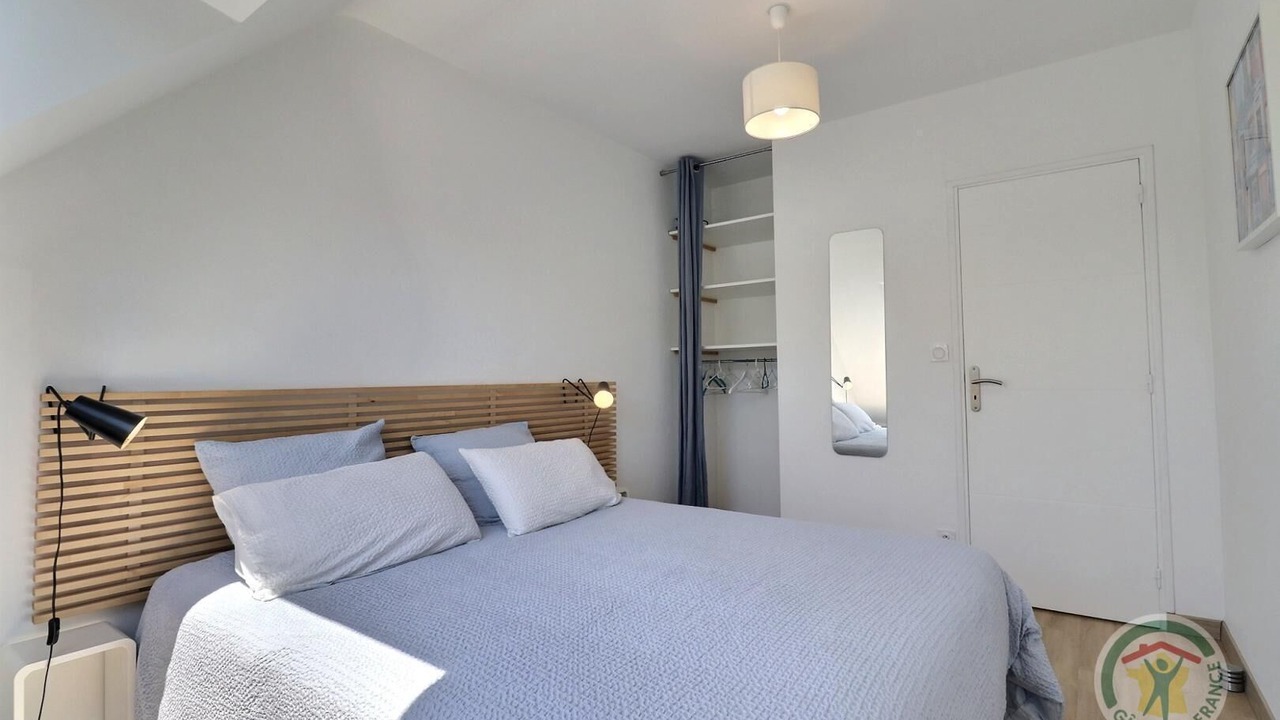 Photo of Bedroom in Thorigne-Fouillard