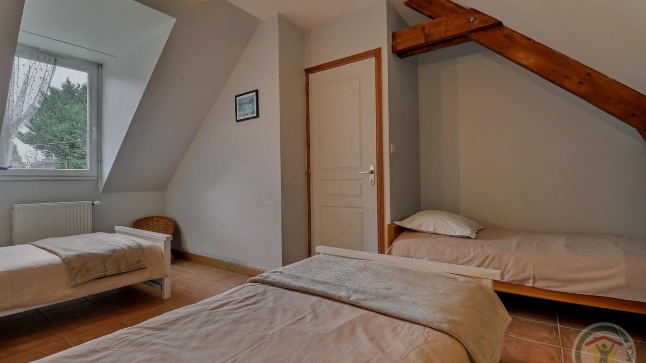 Photo of Bedroom in La Selle-en-Cogles
