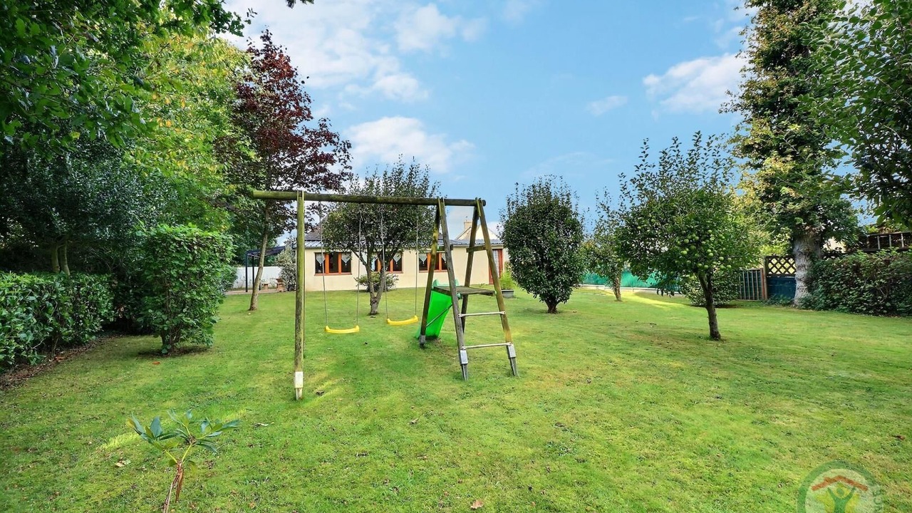 Photo of Others in Miniac-Morvan