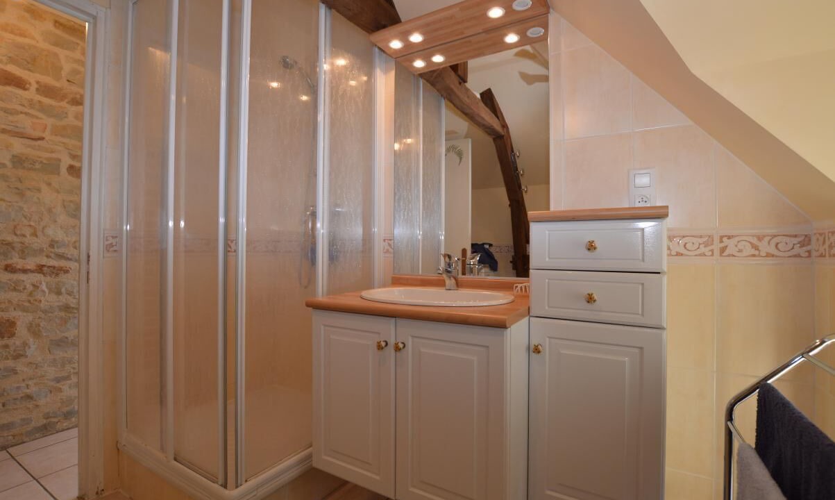 Photo of Bathroom in Erce-pres-Liffre