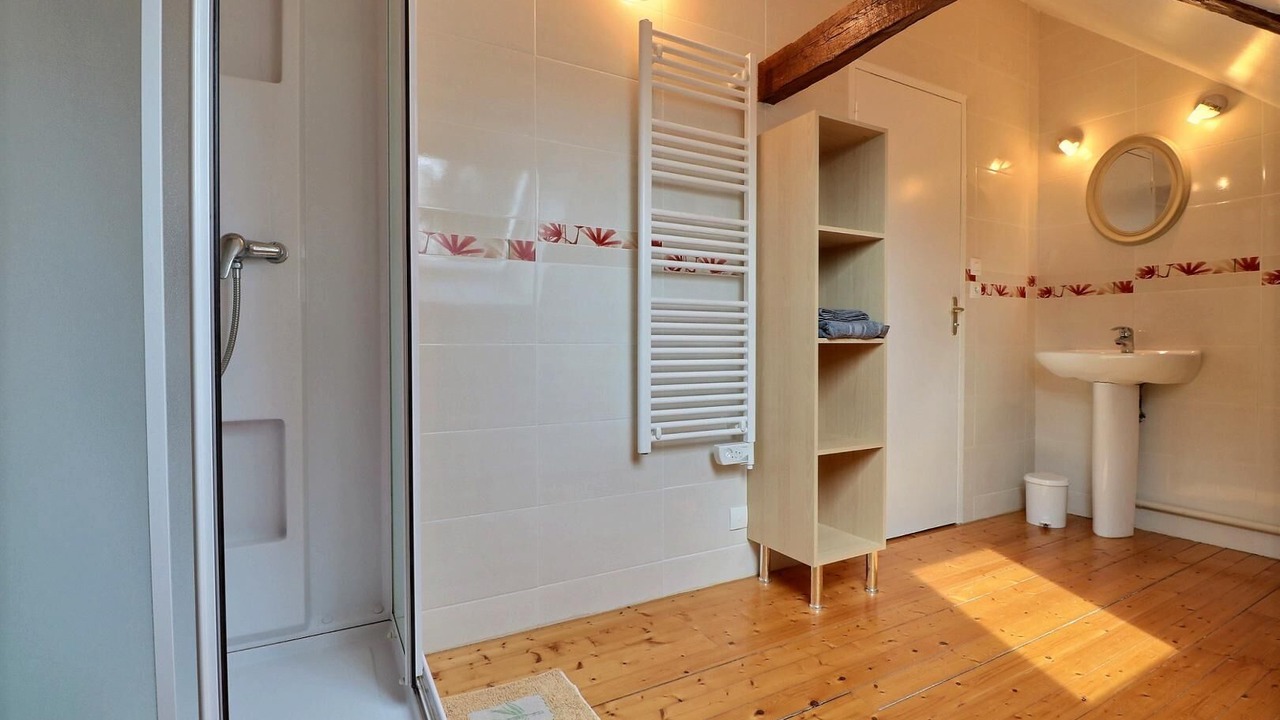 Photo of Bathroom in Miniac-Morvan