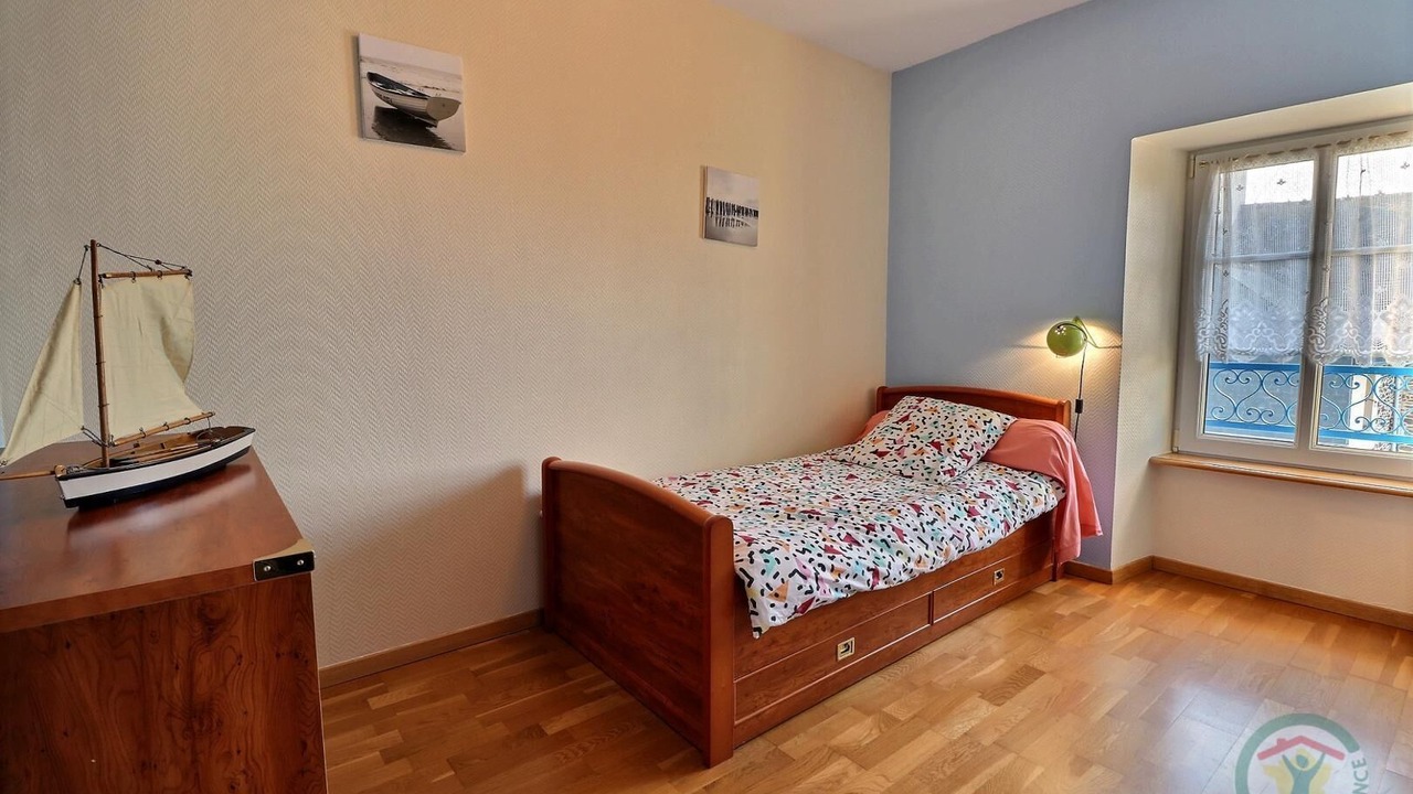 Photo of Bedroom in Saint-Benoit-des-Ondes