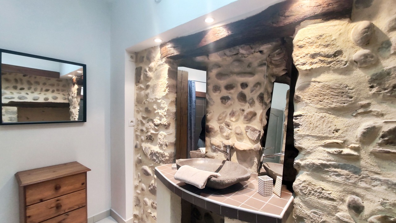 Photo of Bathroom in Herpieux