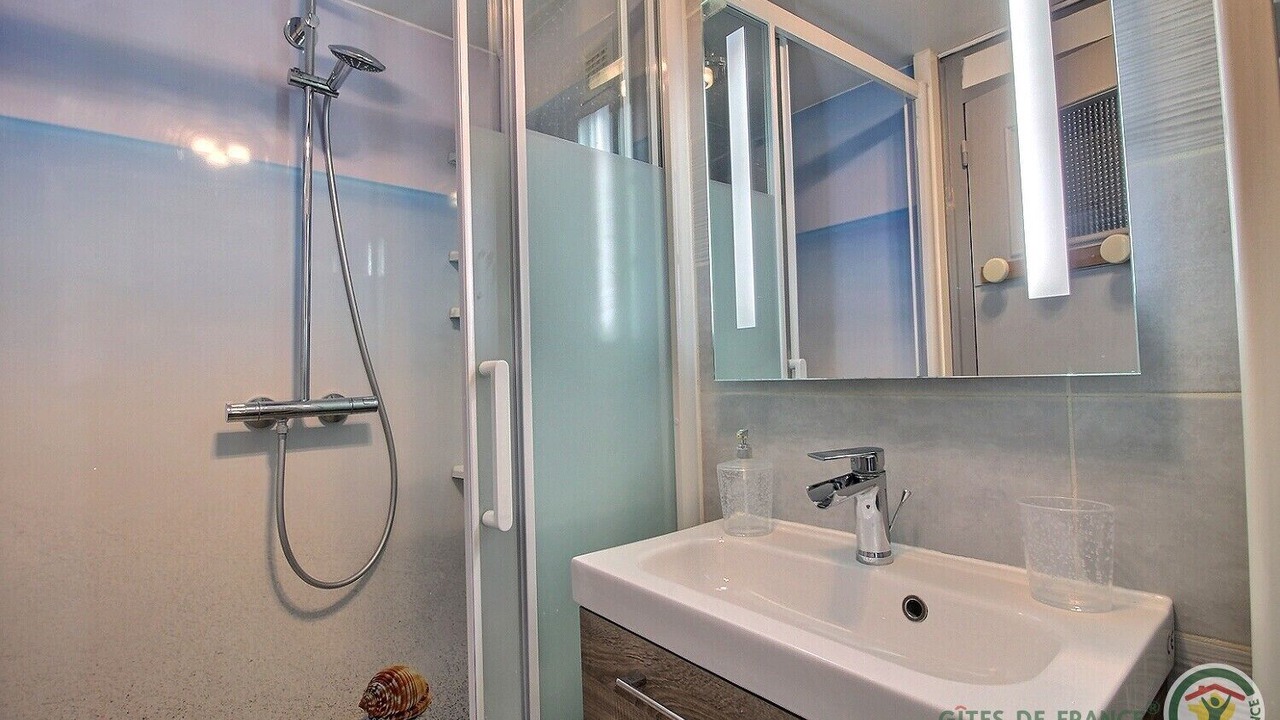 Photo of Bathroom in Binic