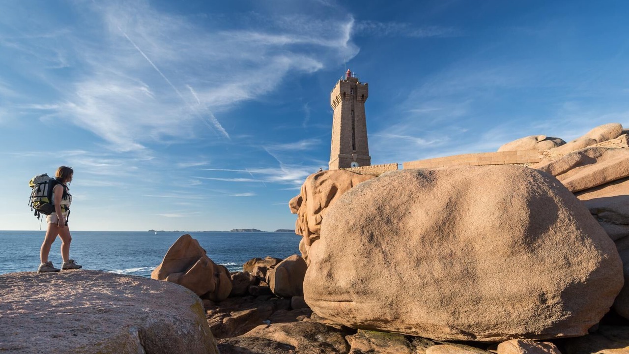 Photo of Others in Cite