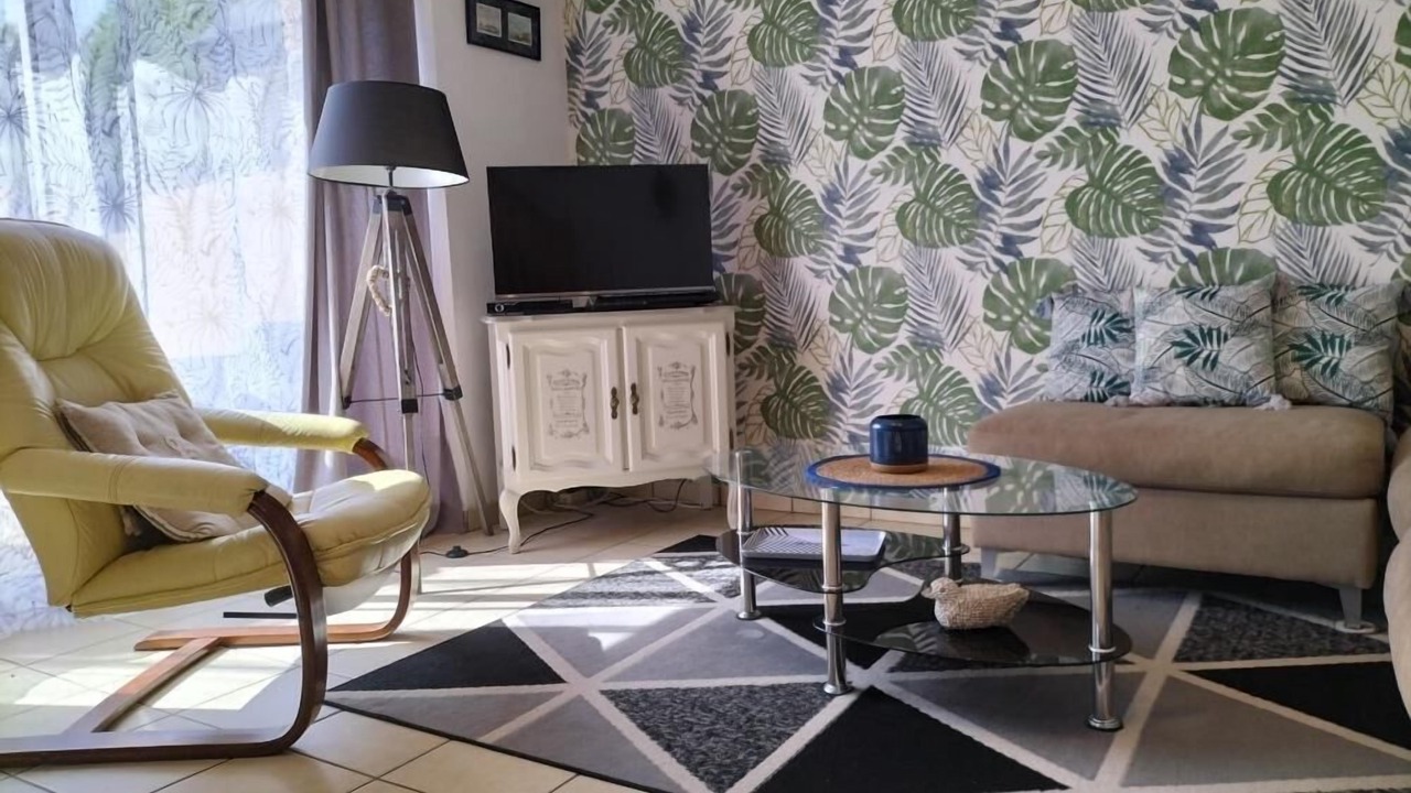 Photo of Livingroom in Pludual