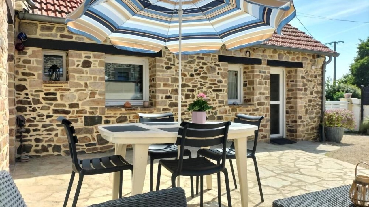 Photo of Outdoor in Pludual