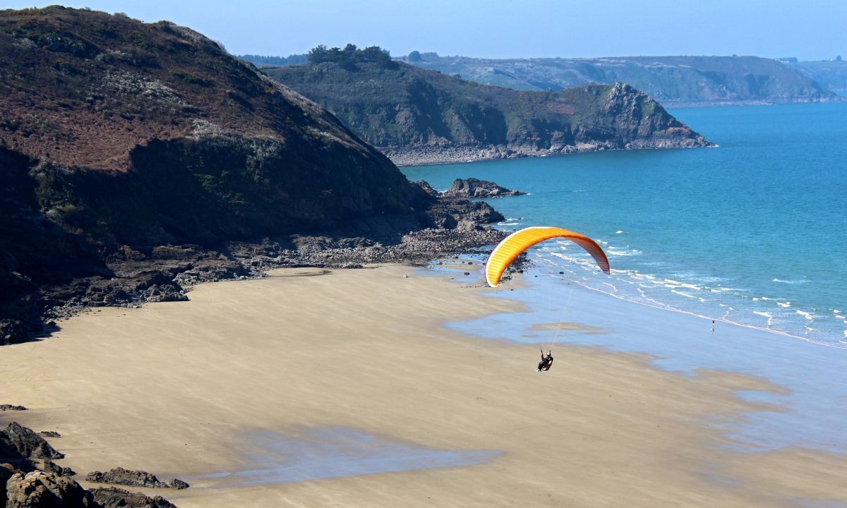 Photo of Others in Pludual