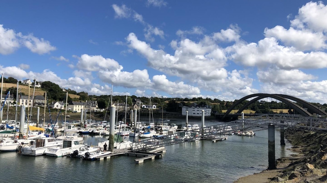 Photo of Others in Langoat