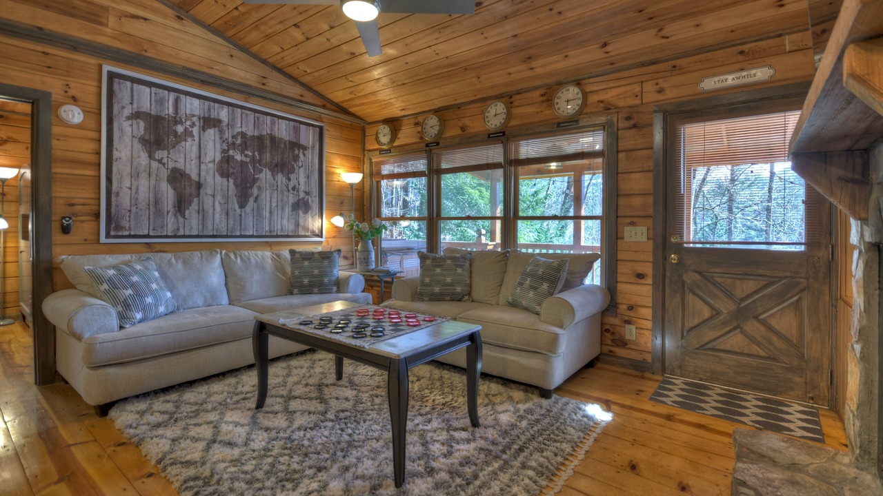Photo of Bedroom in Hidden Lake