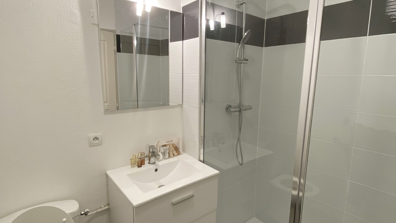 Photo of Bathroom in Aubignan