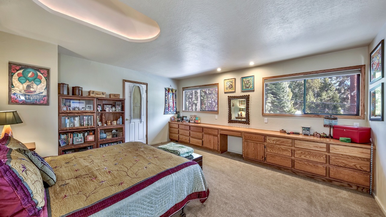 Photo of Bedroom in Tahoe Vista