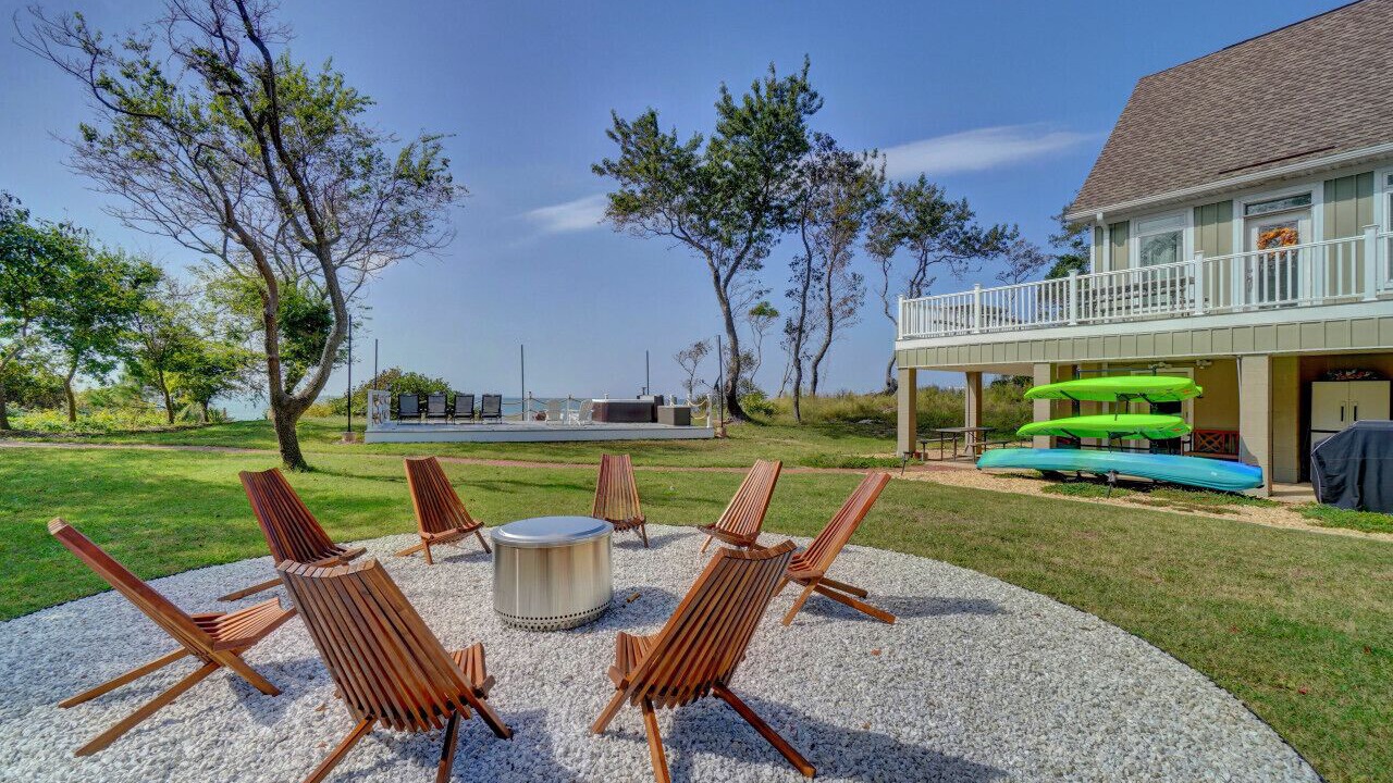 Photo of Outdoor in Picketts Harbor