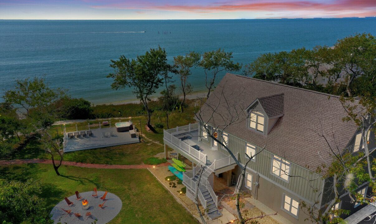 Photo of Outdoor in Picketts Harbor