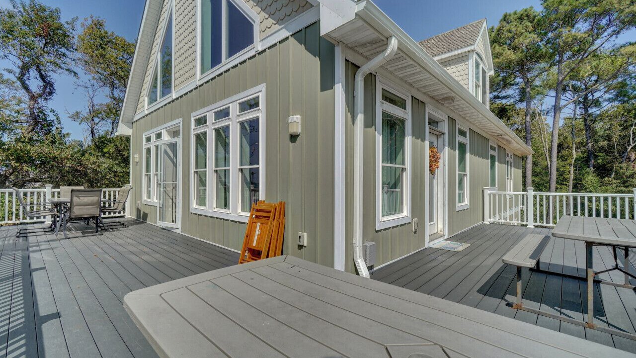 Photo of Outdoor in Picketts Harbor