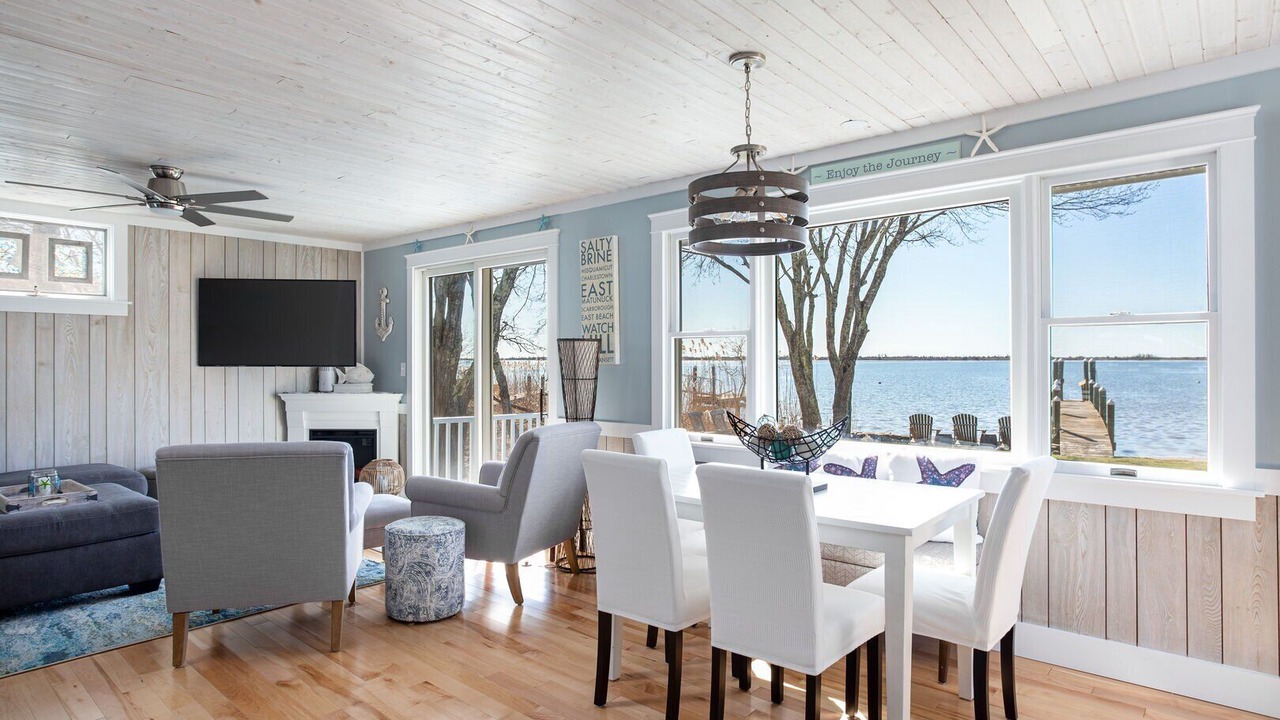 Photo of Others in Charlestown