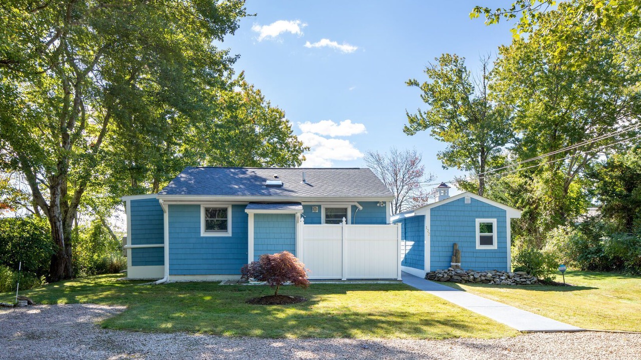 Photo of Outdoor in Charlestown