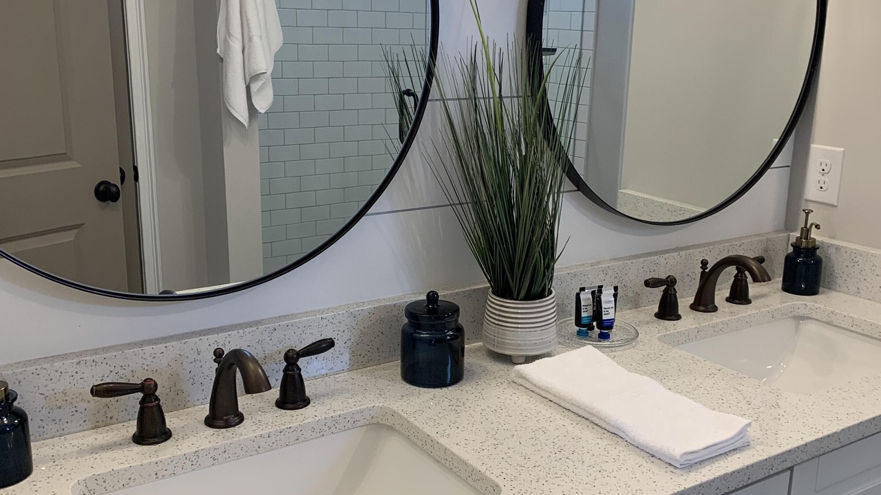 Photo of Bathroom in Acworth