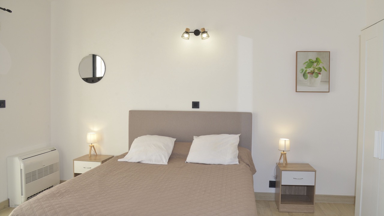 Photo of Bedroom in Bessas
