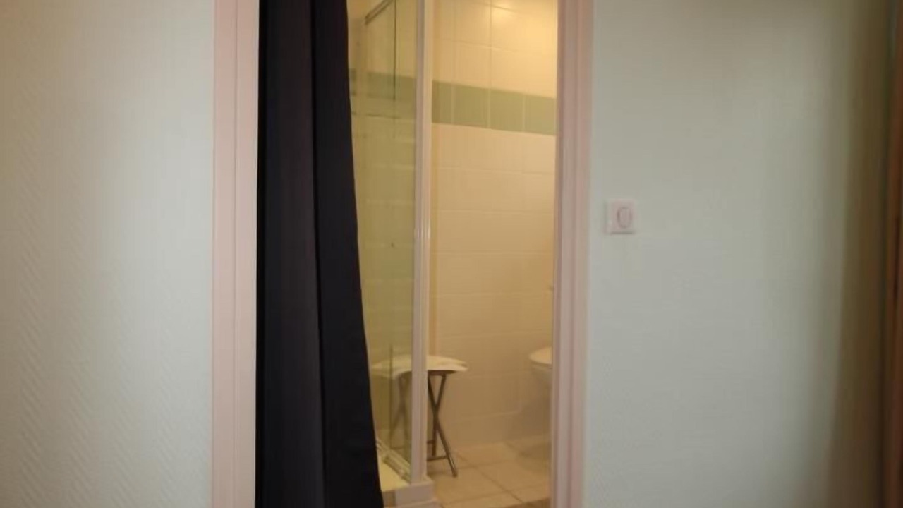 Photo of Bathroom in Cluny