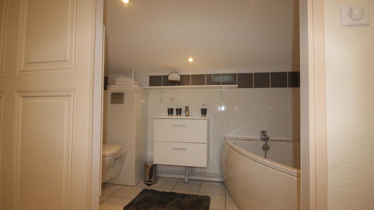 Photo of Bathroom in Cluny