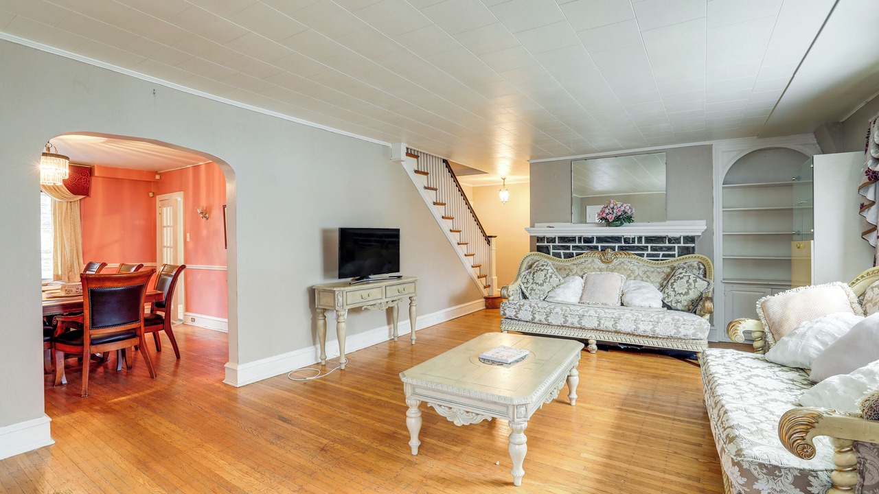 Photo of Livingroom in Upper Darby